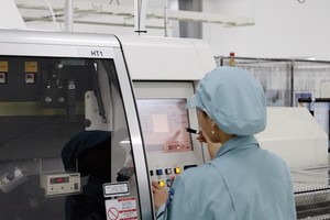 Nhiều điều kiện kinh doanh sẽ được áp dụng riêng đối với doanh nghiệp có vốn đầu tư trực tiếp nước ngoài. Ảnh: Đức Thanh