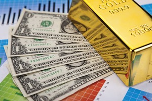 Vàng được định giá bằng đồng USD, trong xu hướng giá USD tăng thì giá vàng sẽ đi ngược lại