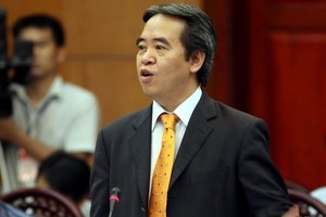 Thống đốc Nguyễn Văn Bình