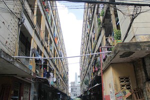 Hàng trăm chung cư cũ trên địa bàn TP. HCM cần được cải tạo - Ảnh: Hoài Nam