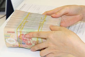 Pháp luật nên quy định điều kiện để ngân hàng được quyền giữ lại cổ tức làm vốn hoạt động