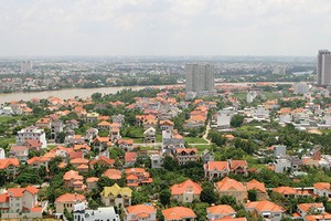 Với tâm lý thích nhà đất của người Việt, cùng nhiều chính sách ưu đãi, các dự án đất nền vùng ven có giao dịch khá sôi động