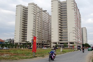 Ngoài xây dựng dự án chung cư để bán, nhiều doanh nghiệp địa ốc phía Nam còn thực hiện cả hình thức cho thuê mua.
Ảnh: Lê Toàn