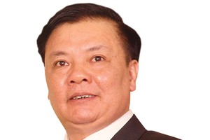 Bộ trưởng Bộ Tài chính Đinh Tiến Dũng 