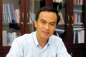 TS. Vũ Nhữ Thăng