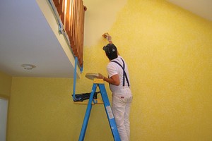 Doanh nghiệp sơn nội… đánh du kích