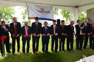 Lễ cắt băng khai trương Văn phòng đại diện Tổng công ty Tín Nghĩa tại Hoa Kỳ