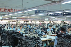 TP. Cần Thơ Cần Thơ đang tập trung xây dựng và phát triển để trở thành trung tâm công nghiệp, thương mại - dịch vụ, du lịch, giáo dục - đào tạo, khoa học - công nghệ, y  tế và văn hóa của vùng Đồng bằng sông Cửu Long