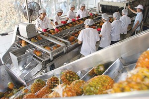 So với mục tiêu kiểm soát lạm phát khoảng 5%, còn khá nhiều dư địa cho triển khai các giải pháp nhằm kích thích tăng trưởng GDP từ nay đến cuối năm nay