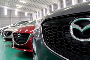 DNBH gặp khó khi thuyết phục khách hàng VIP mua bảo hiểm ở mức phí mới