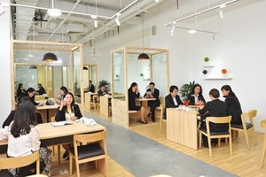 Khu vực làm việc hiện đại tại AIA GA NEXT