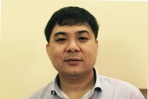 TS. Phùng Quốc Chí, Phó vụ trưởng Vụ Hợp tác xã (Bộ Kế hoạch và Đầu tư)