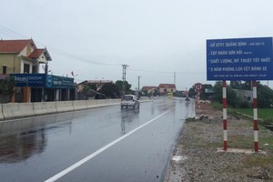 Vốn dư của các dự án mở rộng Quốc lộ 1 chủ yếu do rút ngắn 1 năm thi công so với kế hoạch...