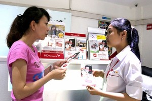 Các công ty tài chính đang hướng vào nhóm khách hàng không đủ tiêu chuẩn tiếp cận vốn ngân hàng với lãi suất cho vay "cắt cổ"