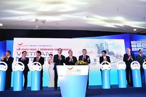 Lễ khai mạc Vietnam Motor Show 2015