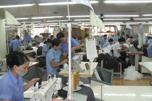 Gần 80% thiết bị máy móc đang sử dụng nhập khẩu từ thời kỳ 1960-1970, hơn 75% thiết bị đã quá thời hạn khấu hao, nhưng không được thay thế