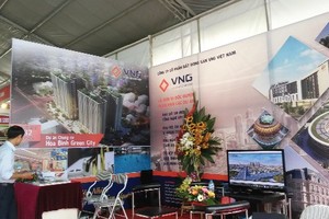 Doanh nghiệp BĐS hiếm hoi tham gia hội chợ nhưng không có nhiều khách tham quan