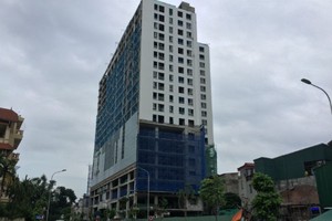 Tòa nhà số 8B Lê Trực