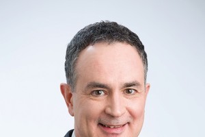 75-25 là lựa chọn tốt nhất của liên doanh PVI Sun Life