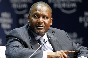 Aliko Dangote, tỷ phú Nigeria vẫn là người giàu nhất châu Phi năm 2015 với khối tài sản đạt 16,7 tỷ USD