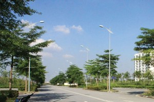 Chỉ những khu đô thị cơ bản xong hạ tầng, có nhiều diện tích cây xanh và nhiều tiện ích mới được người mua quan tâm. Ảnh: Trang Ninh