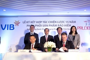 VIB và Prudential ký thỏa thuận hợp tác chiến lược 15 năm