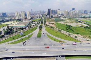 Những chính sách hỗ trợ đúng trọng tâm, trọng điểm của Chính phủ đã giúp thị trường bất động sản hồi phục và từng bước phát triển bền vững. Ảnh: Dũng Minh