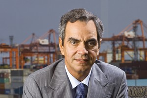 Enrique Razon Jr, một trong ba người giàu nhất Philippines với tài sản cá nhân trị giá 3,7 tỷ USD