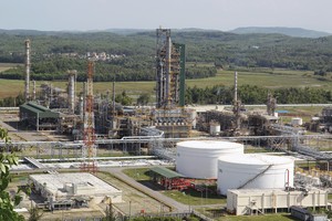 Kế hoạch kinh doanh 2016 của PVN mới tính đến phương án giá dầu thấp nhất là 30 USD/thùng