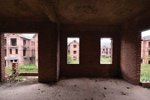 Việc xử lý nợ xấu chưa thể như kỳ vọng là do khâu phát mãi tài sản bằng bất động sản rất nhiều khê và chưa có giải pháp đầu ra
