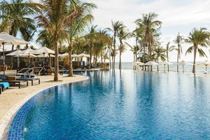 Novotel Phu Quoc Resort với khung cảnh thơ mộng ngay trên mặt tiền Bãi Trường - một trong những bãi biển đẹp nhất Phú Quốc