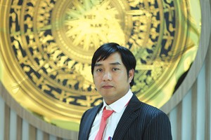 CEO Hồ Minh Hoàng