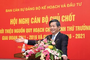 Bộ trưởng Bùi Quang Vinh - người được mệnh danh là Bộ trưởng của sự minh bạch, Bộ trưởng của tư duy đổi mới