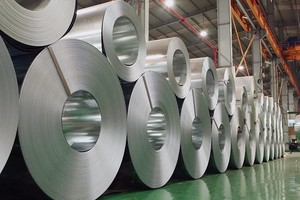 Doanh nghiệp ngành tôn thép trong nước liêu xiêu trước sức ép cạnh tranh từ tôn thép giá rẻ Trung Quốc ồ ạt nhập khẩu vào Việt Nam