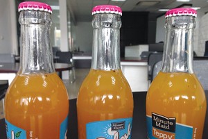 Sản phẩm nước cam ép Splash của Coca-Cola