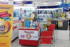 “Giải độc” thị trường tài chính bán lẻ