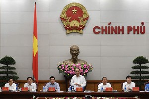 Thủ tướng Chính phủ Nguyễn Xuân Phúc chủ trì họp thường trực Chính phủ sáng 25.4.2016