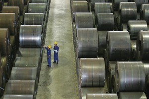 Thị phần tôn mạ hiện nay chủ yếu do 5 đơn vị chi phối, trong đó lớn nhất là Tôn Hoa Sen. Ảnh: Dũng Minh