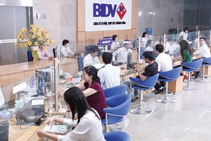 BIDV vừa công bố giảm đến 0,5%/năm lãi suất cho vay ngắn hạn, lãi suất cho vay trung dài hạn tối đa không quá 10%/năm đối với các khách hàng tốt
