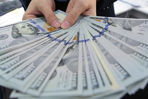 Lương thưởng là vấn đề rất quan trọng, ảnh hưởng tới năng suất lao động và hiệu quả làm việc