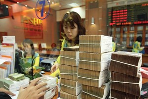 Fed tăng lãi suất, tỷ giá trong nước sẽ bị tác động, song không tăng sốc như trước đây.