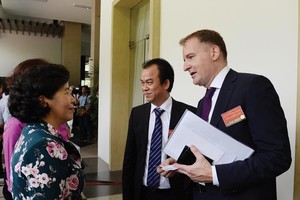 Sự tận tâm với trách nhiệm trước nền kinh tế chính là chìa khóa để thay đổi vị thế của doanh nghiệp tư nhân khi hội nhập. Ảnh: Quốc Tuấn