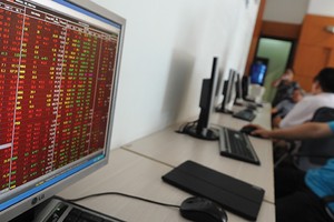 Từ trường hợp MTM, cần định nghĩa mới về công ty đại chúng