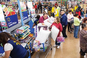 Tỷ lệ lạm phát của Mỹ vẫn dưới 2%, nên Fed khó có thể tăng lãi suất trong tháng Bảy, thậm chí cả năm nay