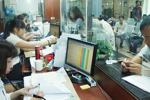 Tự do kinh doanh - Cánh cổng to, con đường hẹp