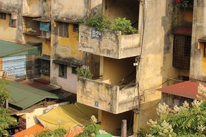Nhiều dự án cải tạo chung cư cũ tại Hà Nội được phép xây tối đa đến 24 tầng. Ảnh: Dũng Minh