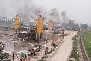 Cảnh ô nhiễm tại Khu đô thị Dương Nội