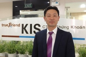 Ông Yun Hang Jin, Giám đốc Khối Thị trường mới nổi, Công ty Korea Investment & Securities (Hàn Quốc)