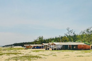 Bãi biển xã Phổ An, vị trí đang được nhà đầu tư khảo sát đề nghị đầu tư dự án