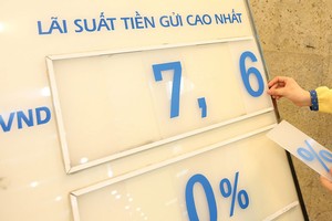 Khi cần vốn, các ngân hàng sẽ tăng lãi suất huy động, theo đó khó giảm lãi suất cho vay xuống